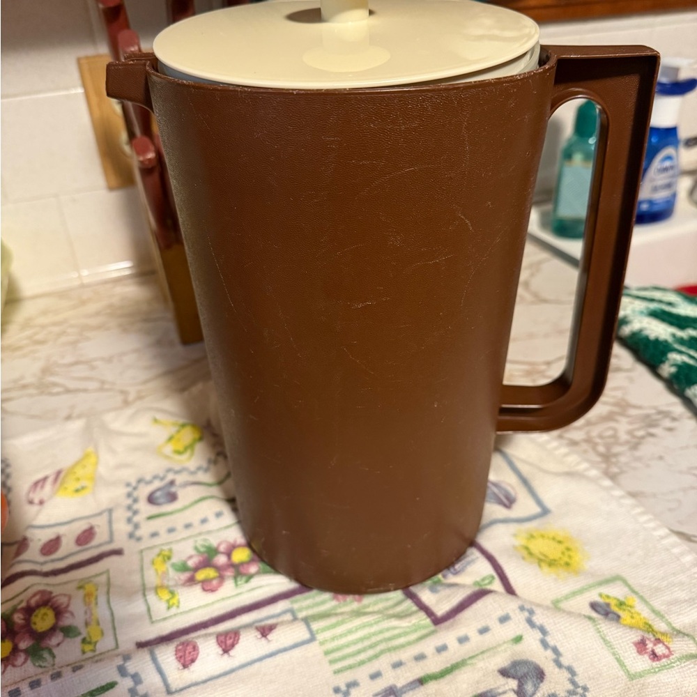 Vintage Orange and Brown Pitcher Set - Picture 2 of 5
